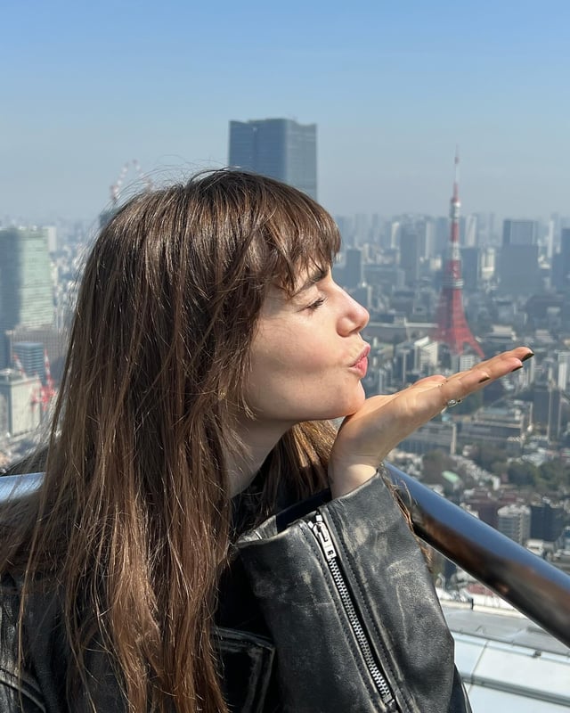 Emily in Tokyo? : r/EmilyInParis